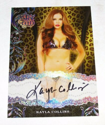 2015 Benchwarmer KAYLA COLLINS Sin City #44 CORSET Silver Foil Auto PLAYBOY Sexy - Picture 1 of 2