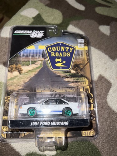 GREENLIGHT 1991 FORD MUSTANG COUNTRY ROADS CHASE #14