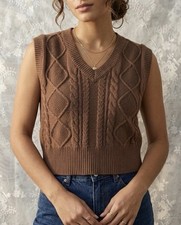 Brown cable knit sweater vest Size S