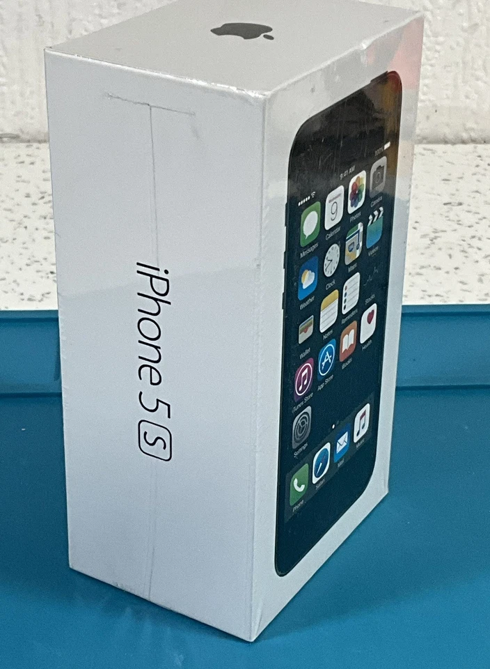 Factory Sealed IPhone 5s 16GB - Image 2 of 4