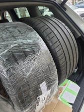 1 x 285 40 20 Michelin Pilot Sport 4  6.8mm and 6.3mm aprox tread and no damage 