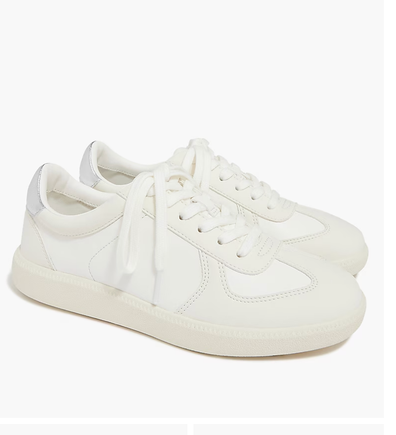 Womens $128 City Tour Sneakers in White Size CA764