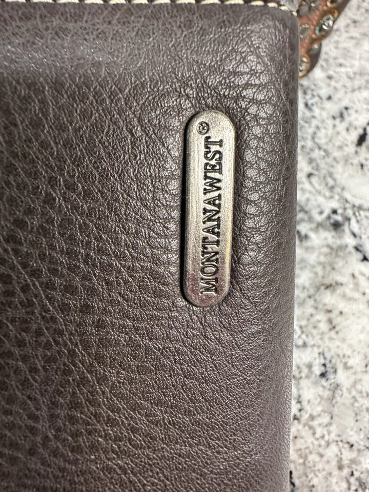 Montana West Western Cowboy Rodeo Leather Jewels Bag Belt Bucle Purse & Wallet - Image 4 of 4