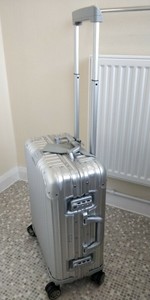 rimowa topas silver