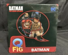 DC Comics Batman: Last Knight On Earth Q-Fig Elite, in box