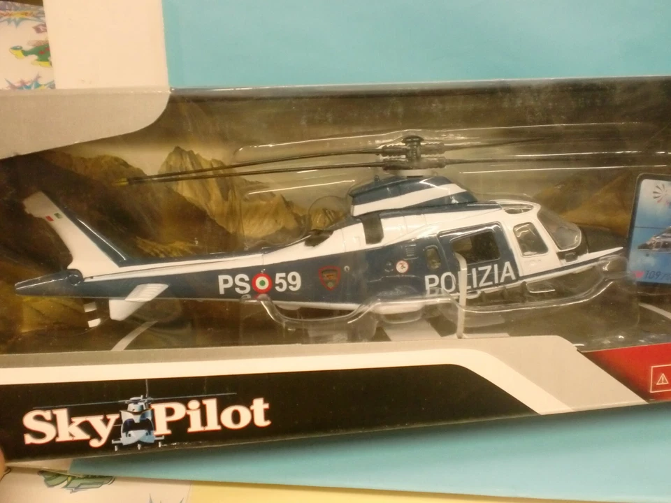 NEW RAY - ELICOTTERO AW 109 POLIZIA - SKY PILOT 1/43  METAL - Immagine 2 di 2