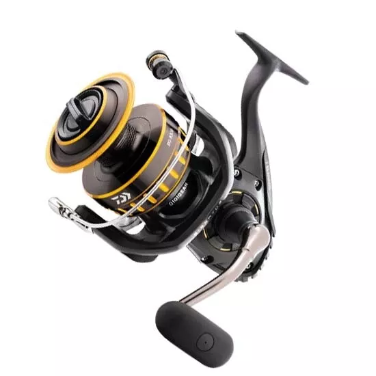 Daiwa BG 2000 5.6:1 Spinning Reel BG2000