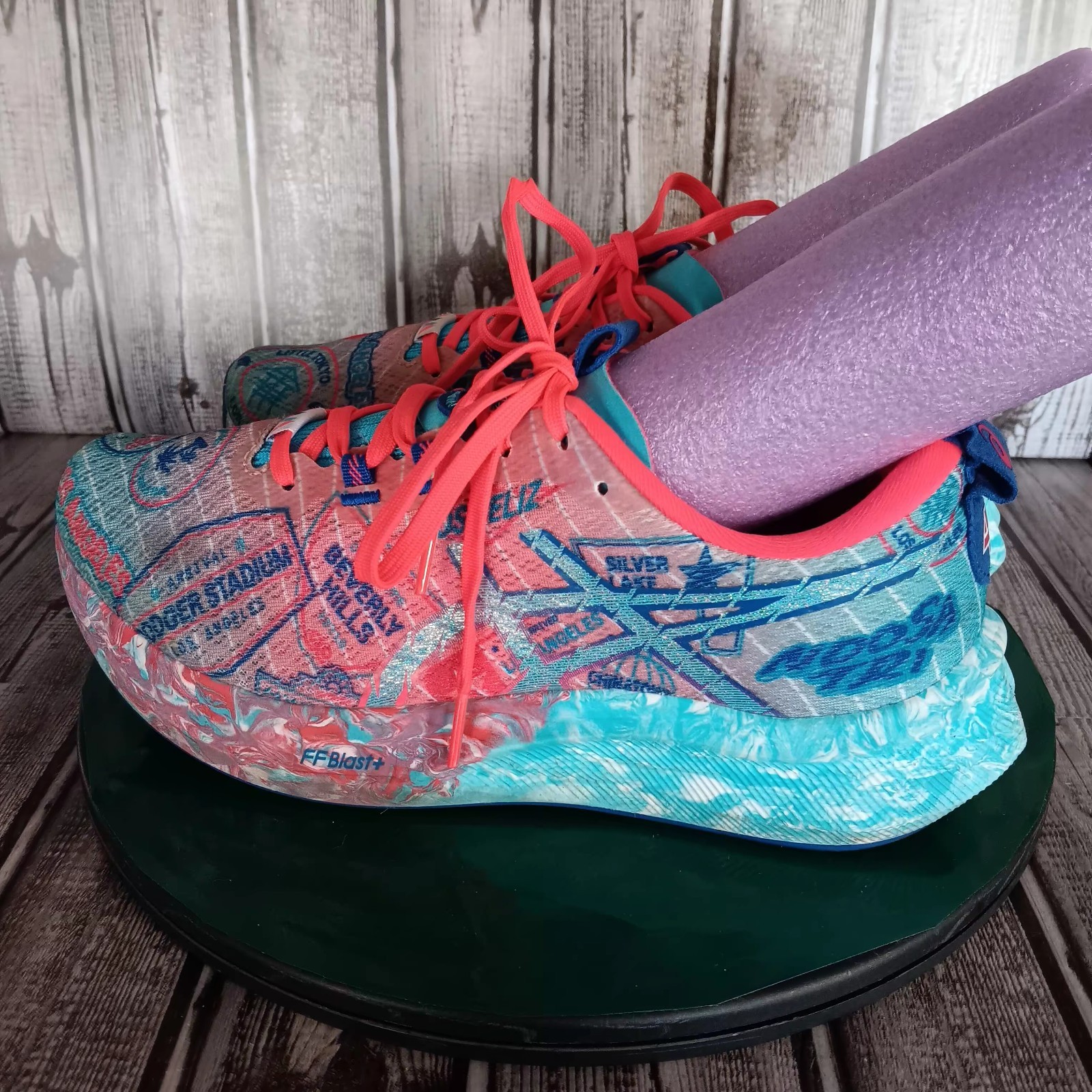 Size 9 Women's Asics NooSA Tri 16 Los Angeles Marathon Pastal Pink And Blue thumbnail 7