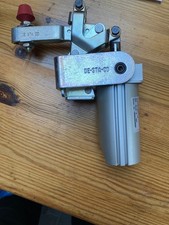 Destaco 817-UE Betr.-Druck 6 bar Kraftspanner Power Clamps