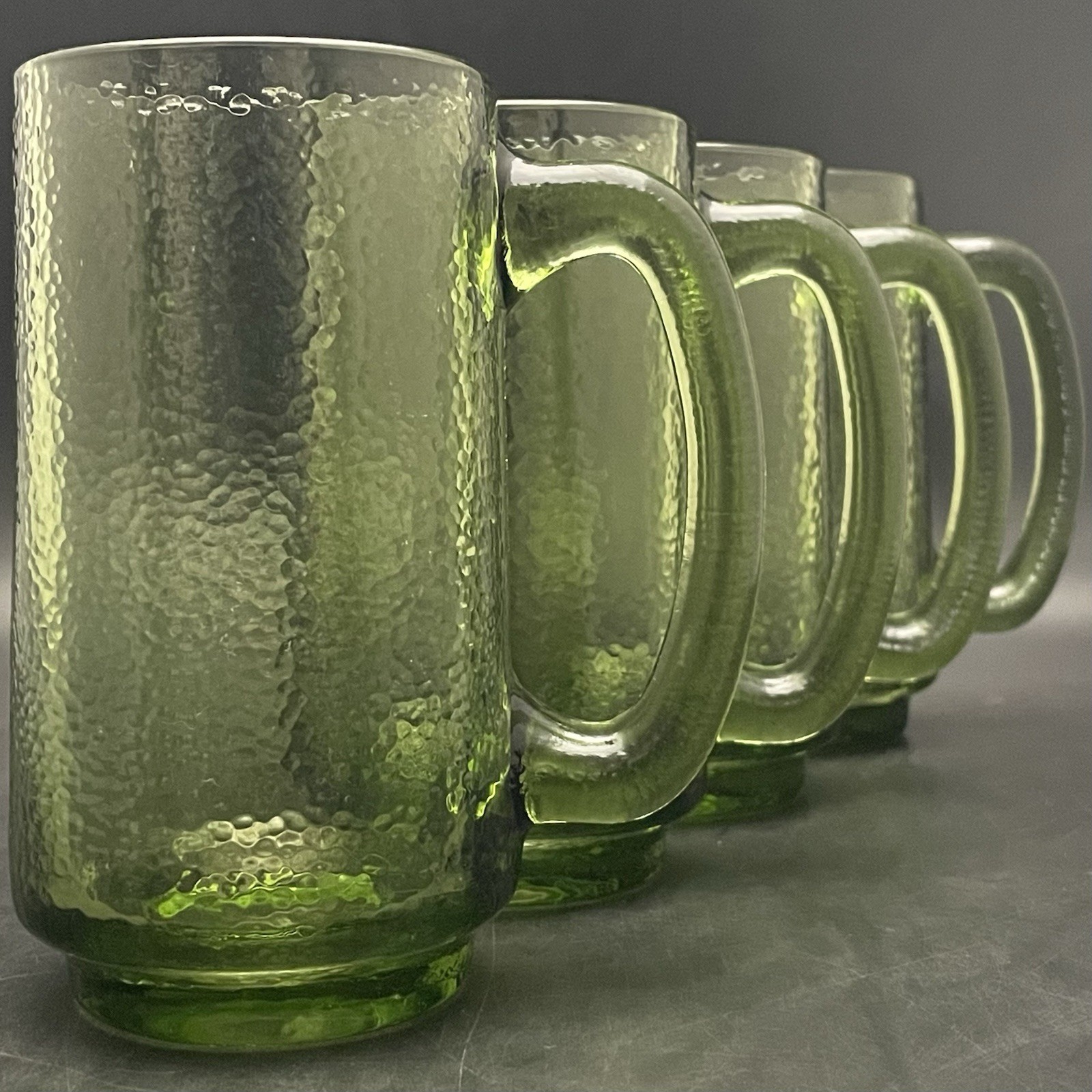Hazel Atlas 4pc Avocado Green Pebblestone Beer Mugs/Cups c1960s USA 6.5"t 12oz