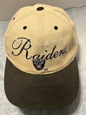 Vintage Oakland Raiders NFL Script  StrapBack Hat 1996 Used