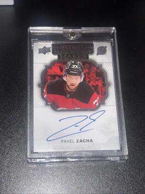 2017-18 Upper Deck Premier - Magnificent Marks Pavel Zacha #MM-PZ (AU)