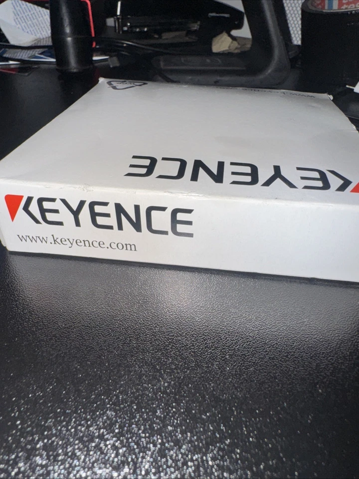Keyence FS-V31P Amplifier, Takes 2 Fibre Optic Cables, Various Uses.. 24Vdc Inp - Image 2 of 4
