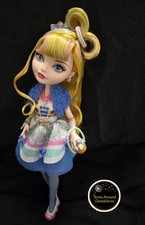 Ever After High Doll Blondie Lockes Just Sweet