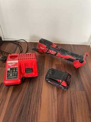 Milwaukee M18 BMT Akku Multifunktionswerkzeug 18 V