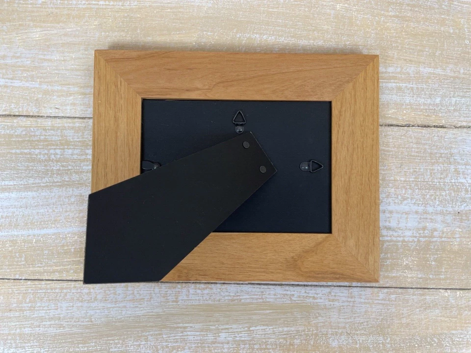 Avante Wooden FRIENDS Laser Art Table Frame 8 x 10 - 4 Photo's Collage / Glass - Image 4 of 4