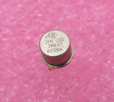 2N657 Texas Instruments NPN Small Signal Bipolar Transistors Vintage 1967