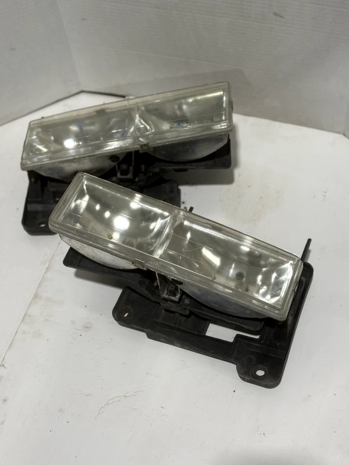 Par de faros delanteros transparentes GMC/CHEVY C/K 1500/2500/3500 1988-1994 USADOS Foto 3 de 4