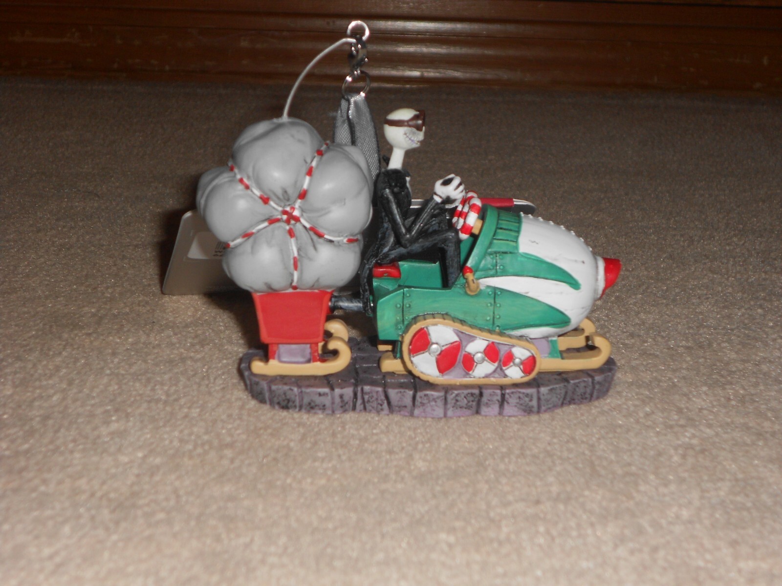 Picture 1 of 4