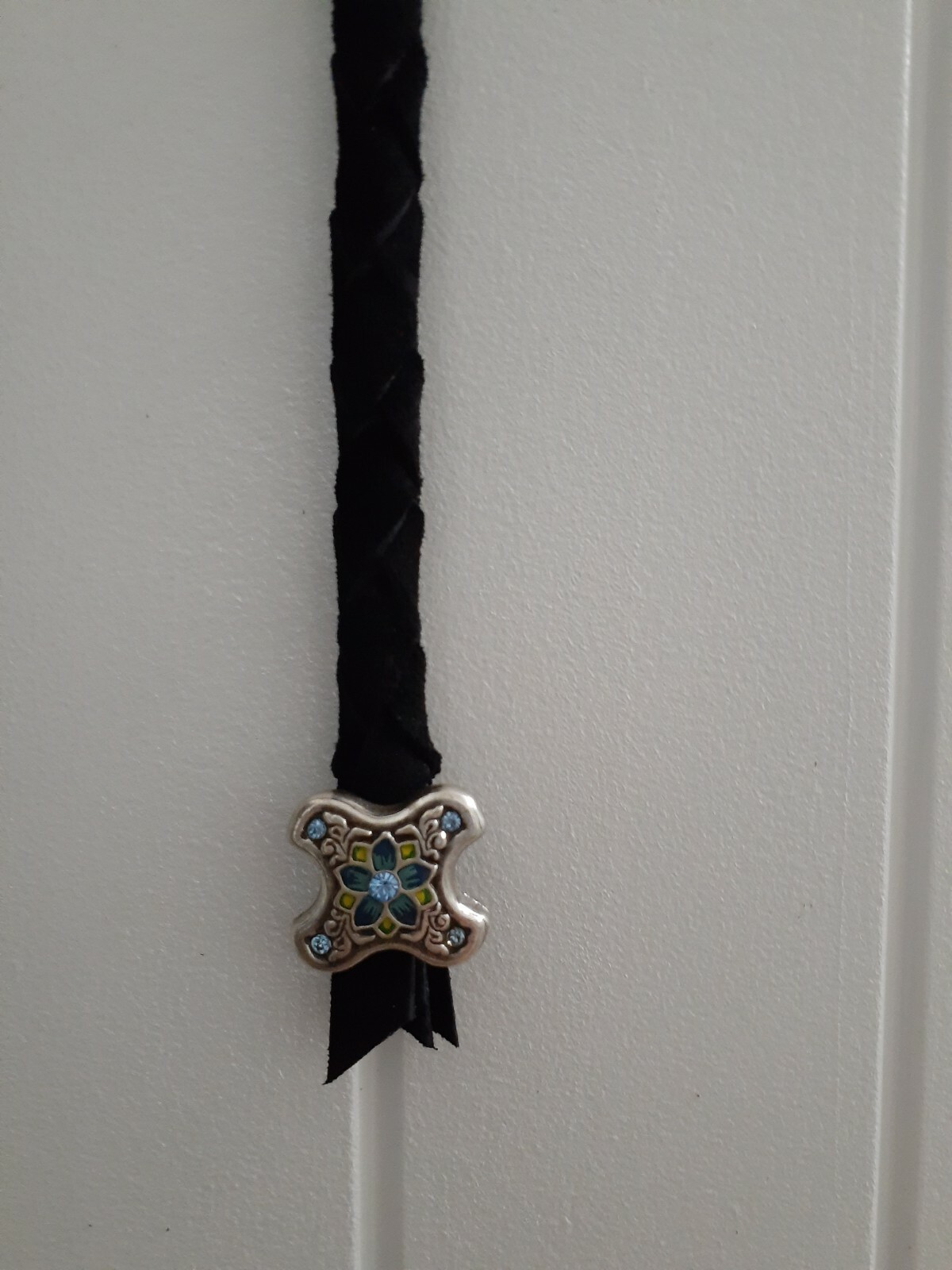 Air horn pull cord Peterbilt & Kenworth/ blue Stone concho/ black