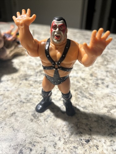 Hasbro Titan Sports WWF WWE Series 1 Demolition Ax...
