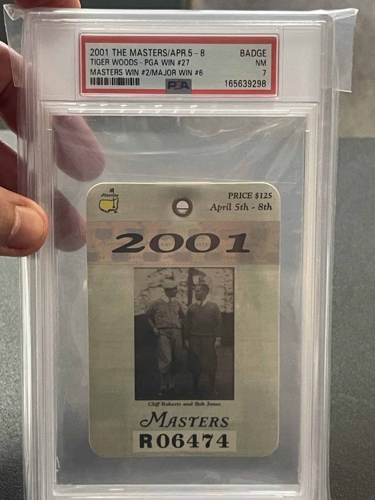 TIGER WOODS All 5 Masters Win Badges All PSA Grade 1997, 2001, 2002, 2005, 2019 view 3