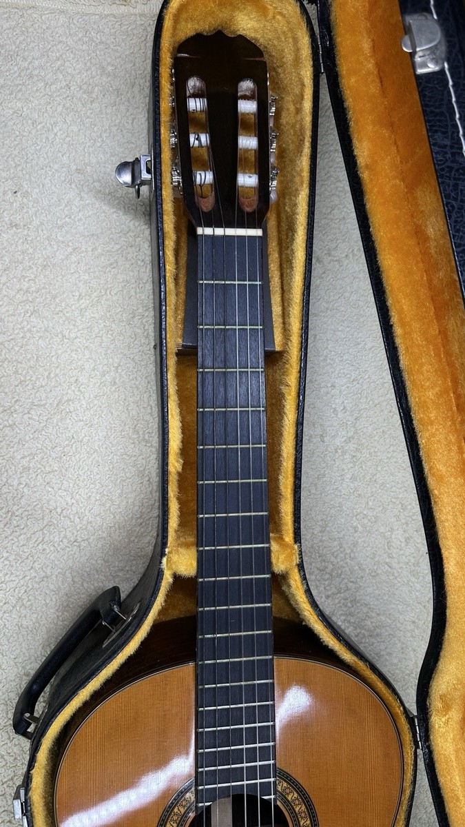 Vintage Kiso Suzuki G-200 Acoustic Guitar Beautiful Condition with