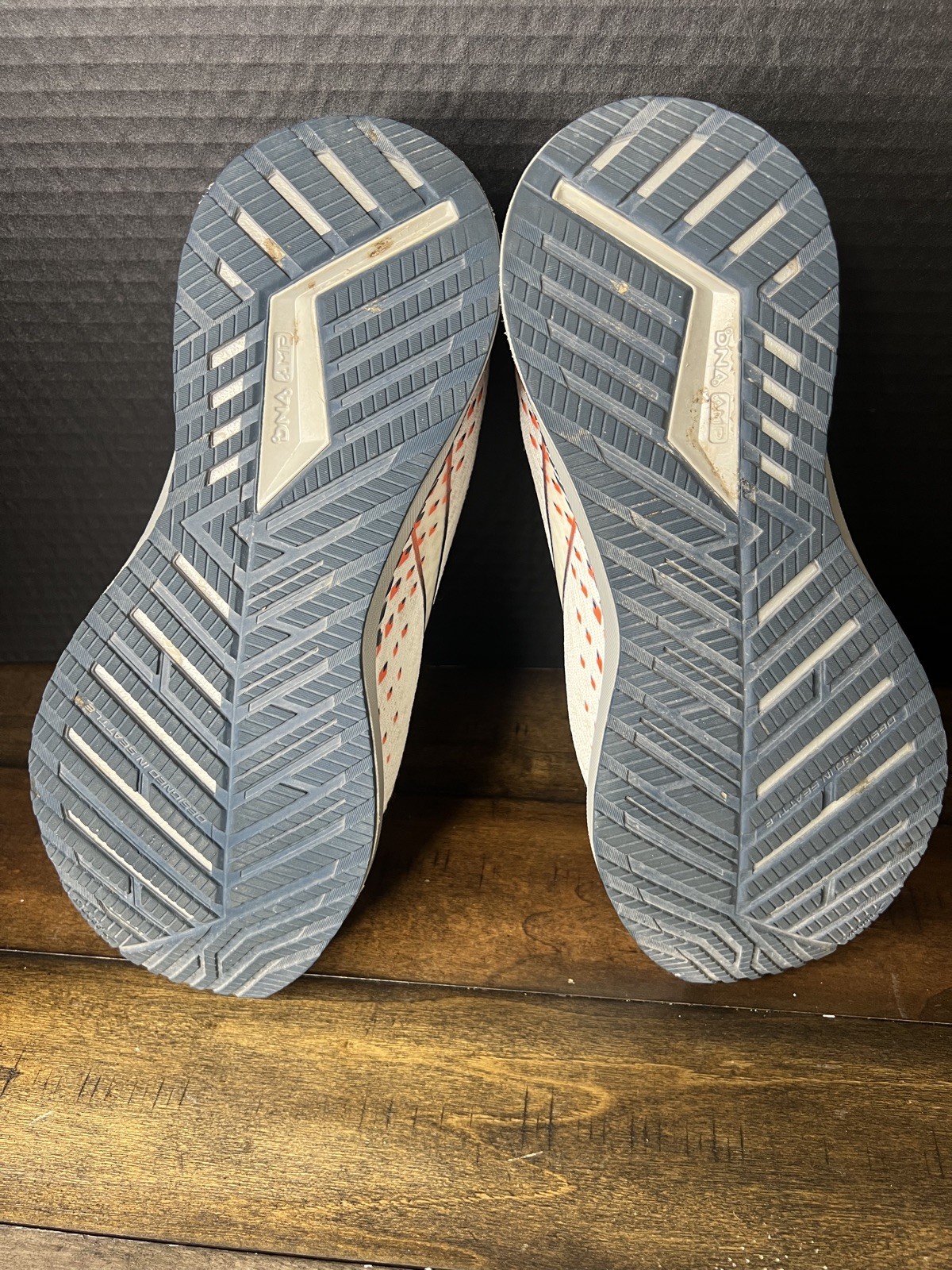 Brooks Levitate GTS 5 Running Shoes White Titan F… - image 9