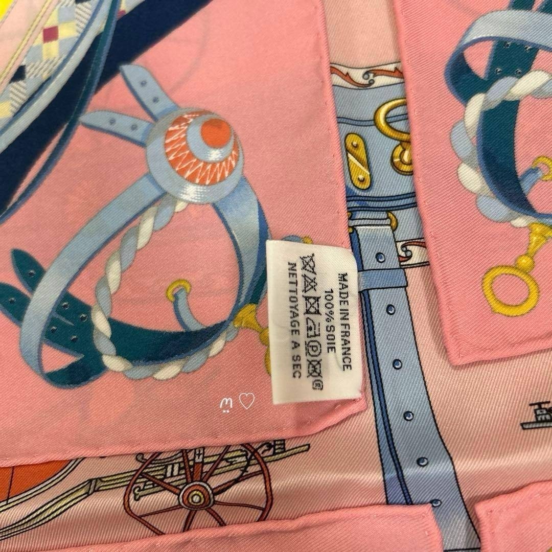 Hermes 70 History of the Carriage Silk Scarf Rose Trousers r0_0209 thumbnail 4