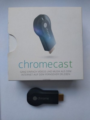 Google Chromecast (1st Generation)   Digital Media Streaming Stick