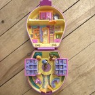 Polly Pocket Compact Doll Playset w/ 1" Polly Pocket Mini Doll & Accessories — photo 1