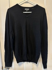 Express Men  s Merino Wool Vneck Sweater Medium - Never Worn Black