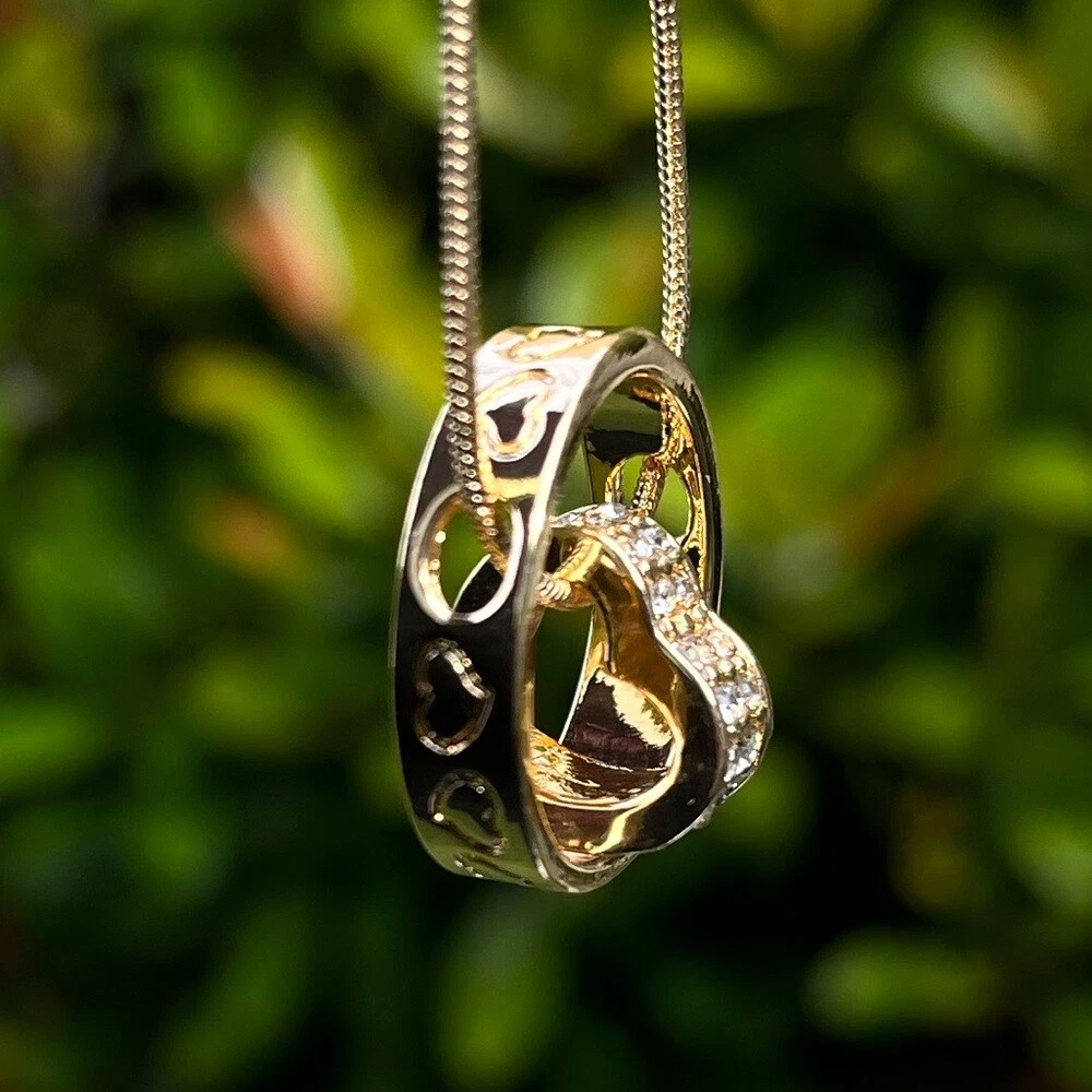Swarovski Crystal Gold Floating Heart Circle Necklace New