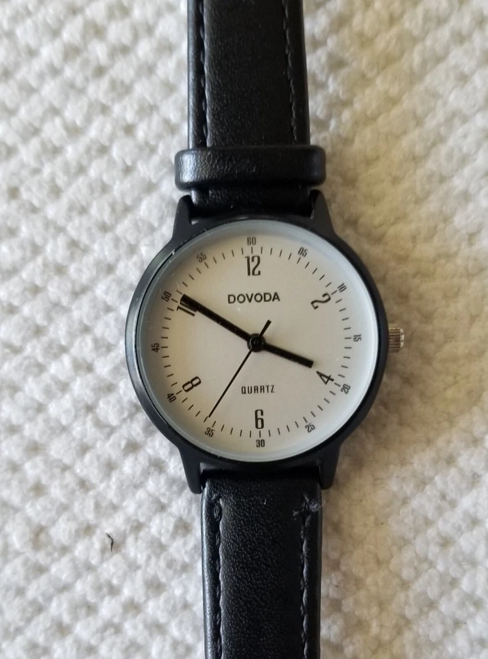 Reloj Dovoda Negro LP270L Esfera Blanca Correa Cuero Negro 5"-7" Batería Nueva Foto 2 de 4