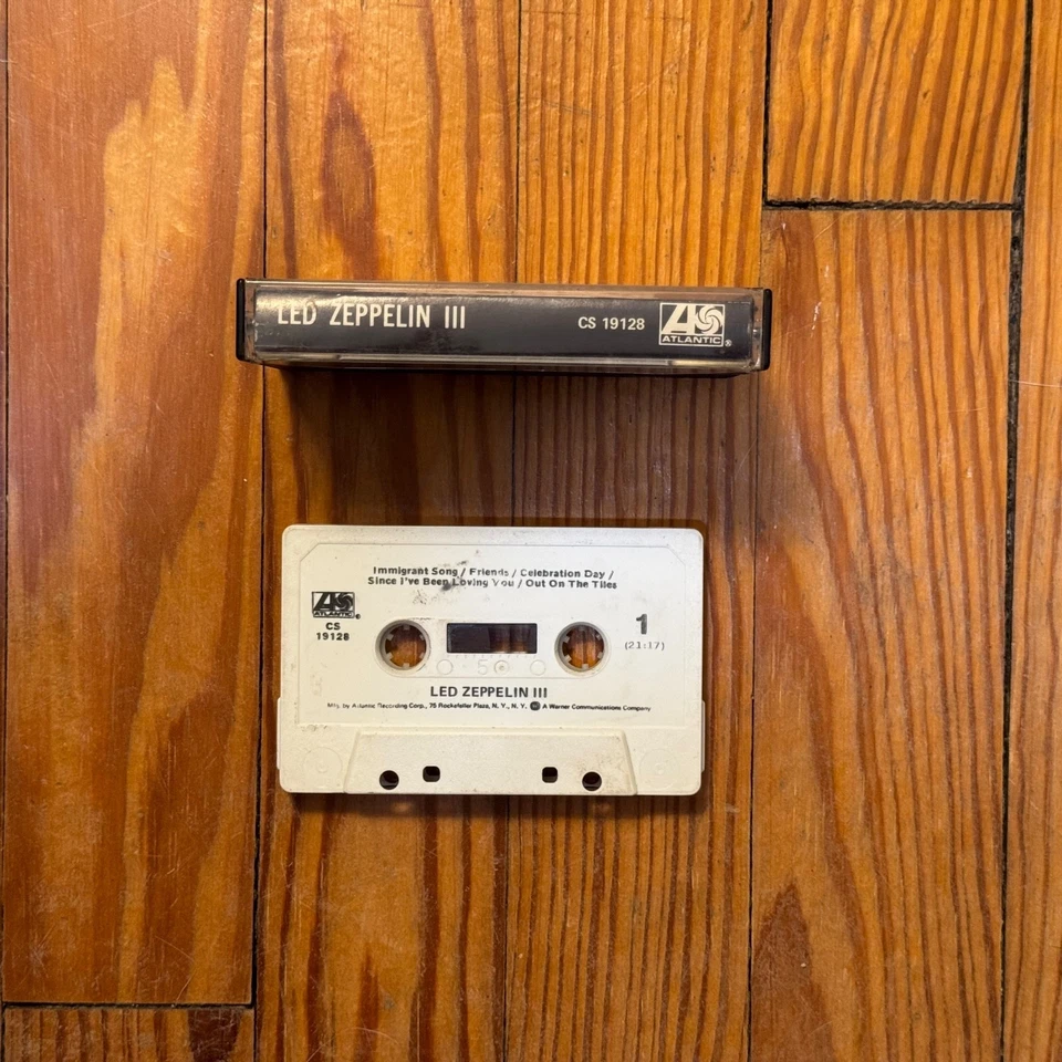 Led Zeppelin 3 Cassette tape 1970 Atlantic Records CS 19128 - Image 4 of 4