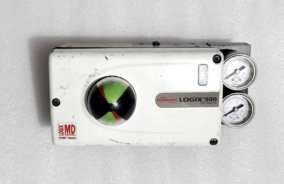 Posicionador digital Flowserve Logix 520MD - 14 -W1REE D0F1 - GM2 500MD Series EE. UU. Foto 3 de 4