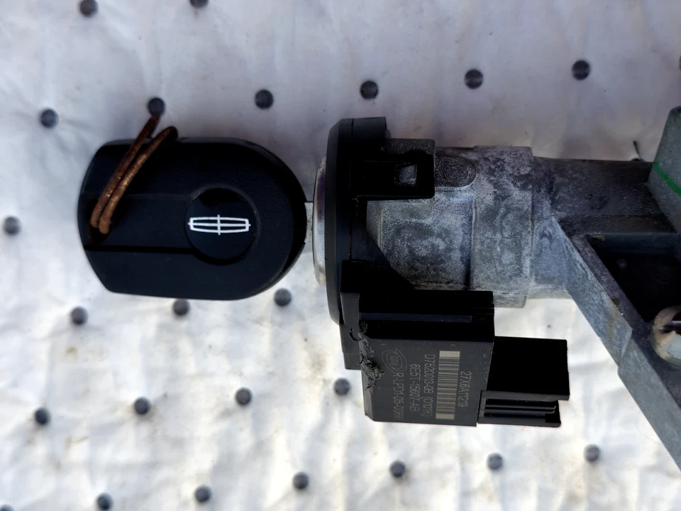 Interruptor de encendido Ford Fusion 2006-2012 bloqueo con llave e inmovilizador OEM 6E5T15607AB Foto 3 de 4