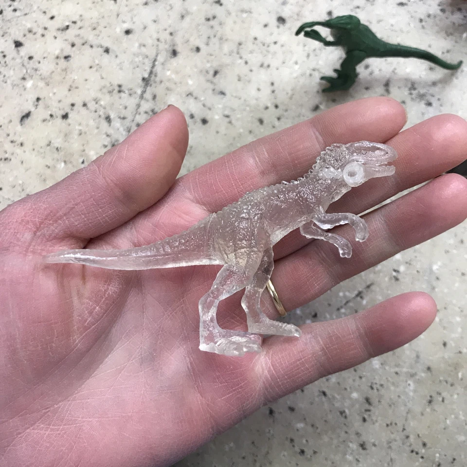 Lote de figuras mini bolsa ciega de dinosaurios de acción Jurassic World - T Rex - transparente - Mattel Foto 2 de 4