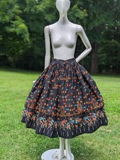 VINTAGE 1950  S FOOTBALL THEMED PRINT COTTON FULL SKIRT 