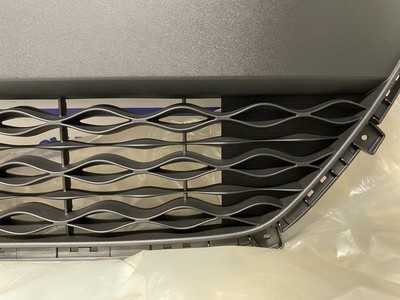 Genuine Hyundai I10 Front Bumper Grille - 86569B9000 for sale  