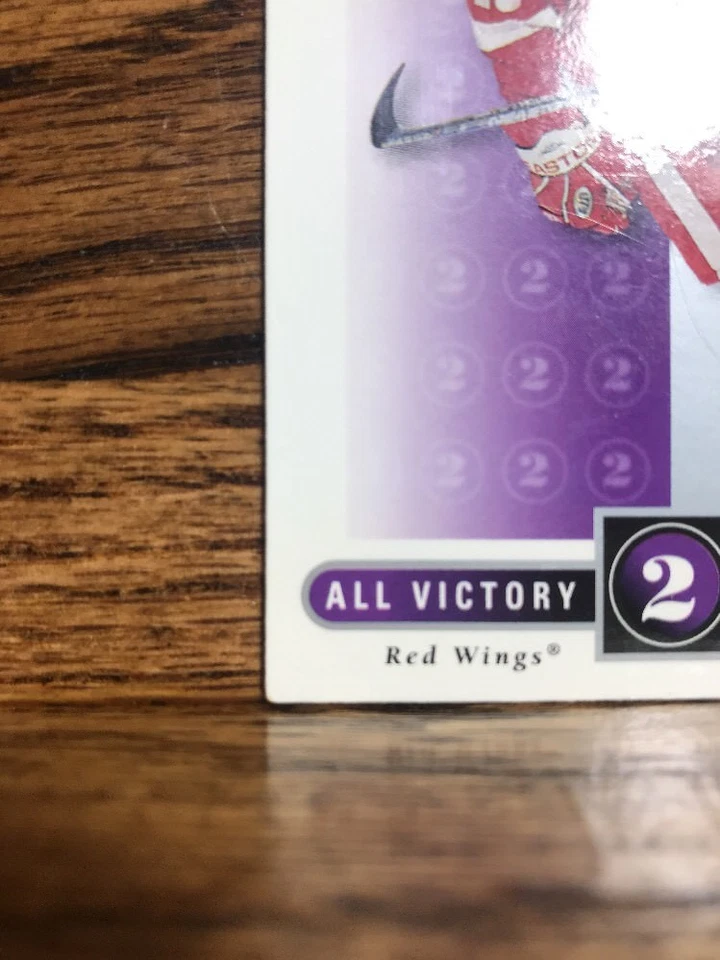 Red Wings Steve Yzerman 320 Team Collectible Ice Hockey Trading Card NHL - Image 4 of 4