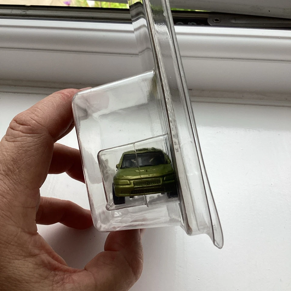 Hot Wheels Fast and Furious Mitsubishi Evo 2 Fast 2 Furious Rare Green - Image 4 of 4