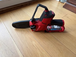 Milwaukee M12 FHS 0 12V FUEL Brushless 15cm HATCHET Pruning Saw Body