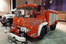 BEDFORD FIRETRUCK MARCHE EN FAMENNE BELGIUM 2012 4X6 POSTCARD PHOTO