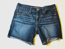 American Eagle Size 6 - Women's Shorts Size 6 Cotton - Raw Hem