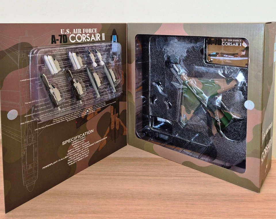 Vought A-7D Corsair II USAF 354th TFW Myrtle Beach, JC Wings 1/72 JCW-72-A7-004 - Immagine 4 di 4