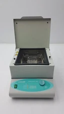 Labnet Vortemp 56 EVC Incubating Shaker