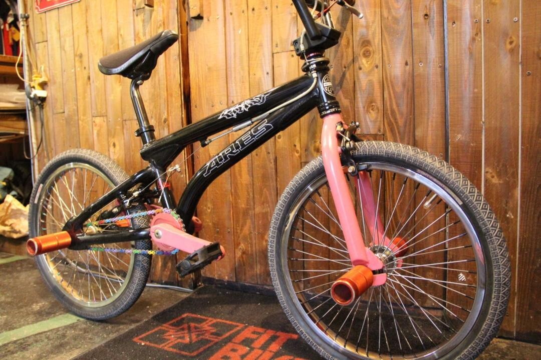 BMX FLATLAND ARESBIKE CHOIC ALEX JUMELIN GT Show Crank ukai BMX FLATLAND ARESBIKE CHOIC ALEX JUMELIN GT Show Crank ukai