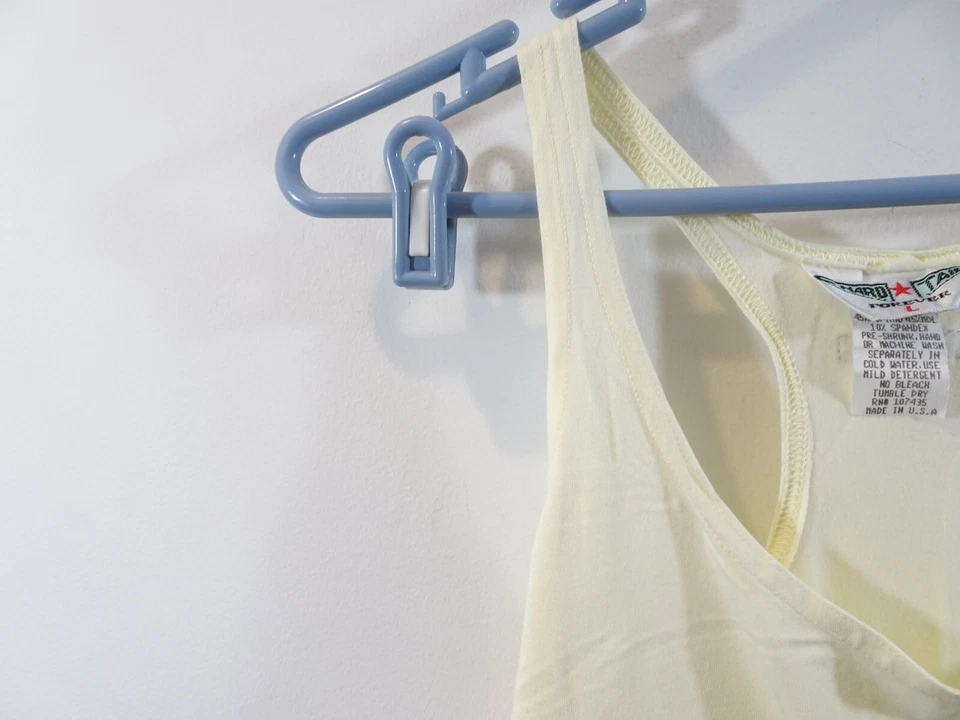 Camiseta sin mangas Hard Tail Forever Racerback para mujer talla L blanco roto vintage hecha en Y2K en EE. UU. Foto 3 de 4