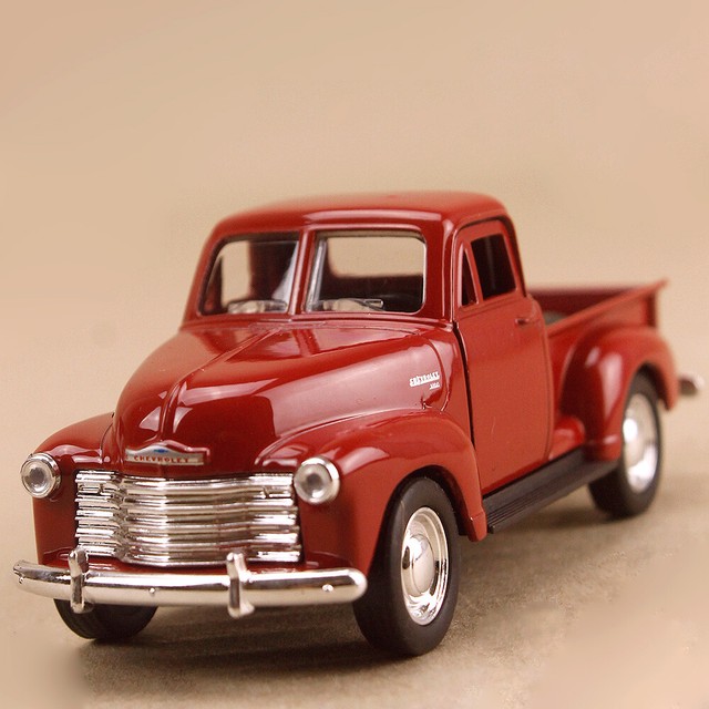 1953 Classic Chevrolet 3100 Pickup Ute Red Diecast Model